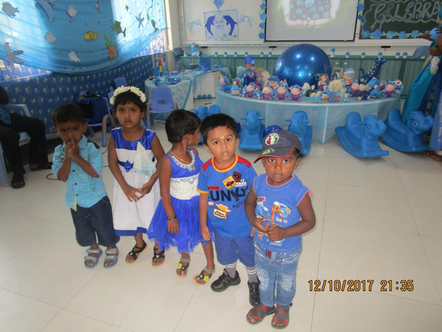 2017-18 Gallery Image